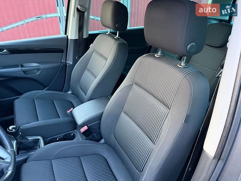 Фото SEAT Alhambra з оголошення AUTO.RIA
