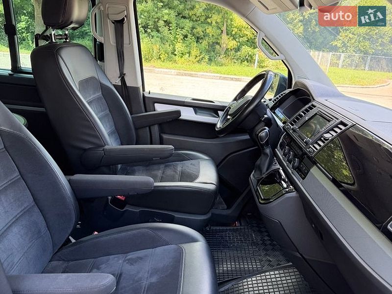Фото Volkswagen Multivan з оголошення AUTO.RIA