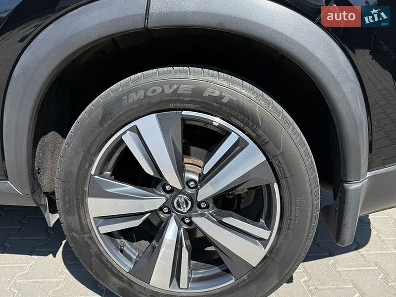 Фото Nissan Rogue з оголошення AUTO.RIA