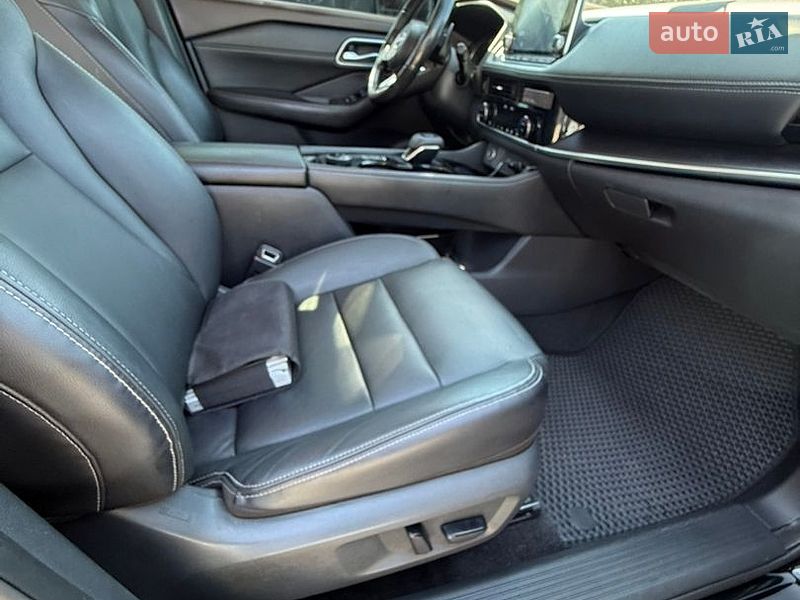Фото Nissan Rogue з оголошення AUTO.RIA