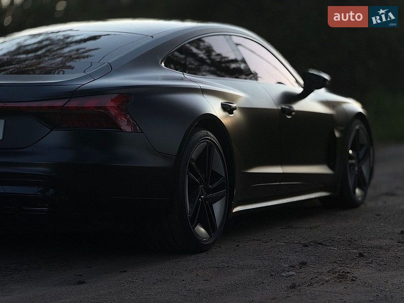 Фото Audi RS e-tron GT з оголошення AUTO.RIA