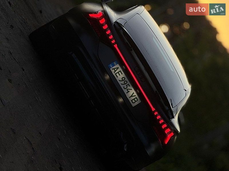 Фото Audi RS e-tron GT з оголошення AUTO.RIA