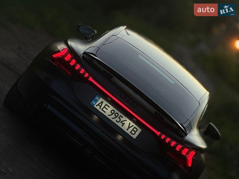 Фото Audi RS e-tron GT з оголошення AUTO.RIA