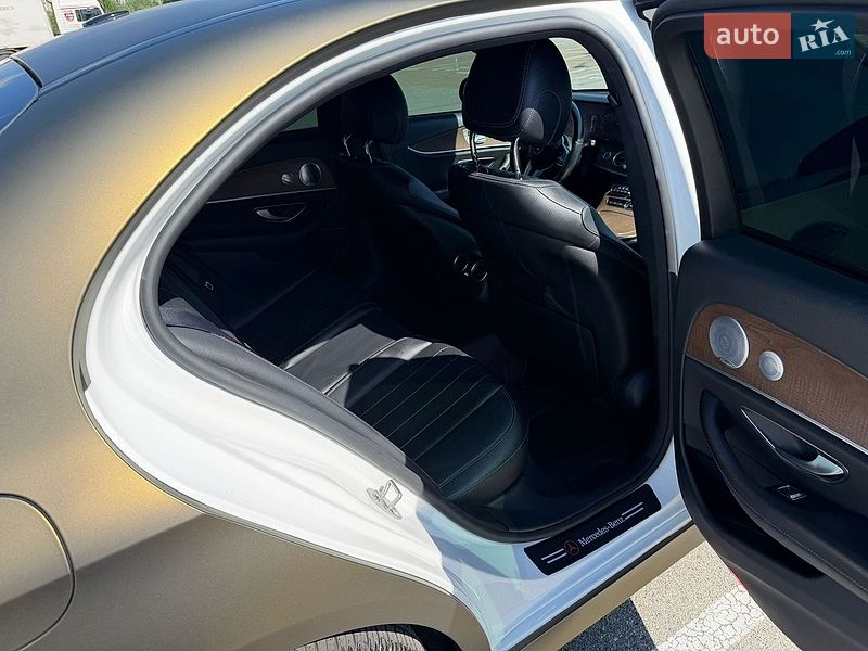 Фото Mercedes-Benz E-Class з оголошення AUTO.RIA