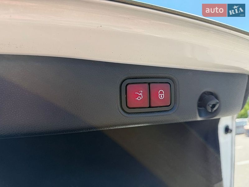 Фото Mercedes-Benz E-Class з оголошення AUTO.RIA