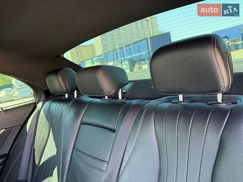 Фото Mercedes-Benz E-Class з оголошення AUTO.RIA