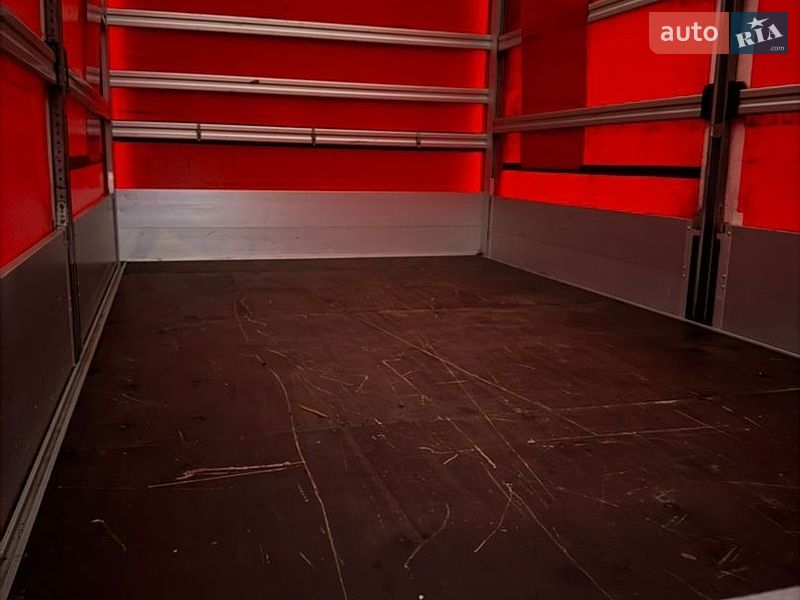 Фото Renault Master з оголошення AUTO.RIA