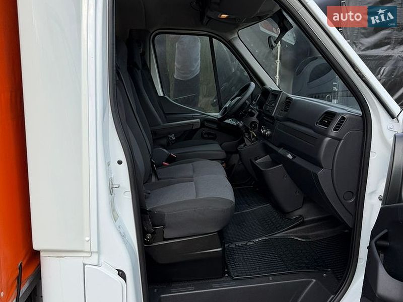 Фото Renault Master з оголошення AUTO.RIA