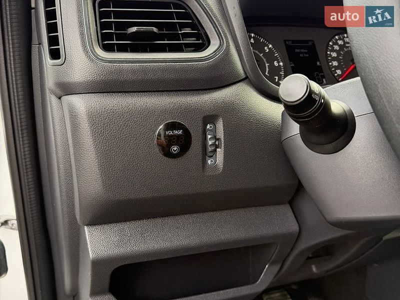 Фото Renault Master з оголошення AUTO.RIA