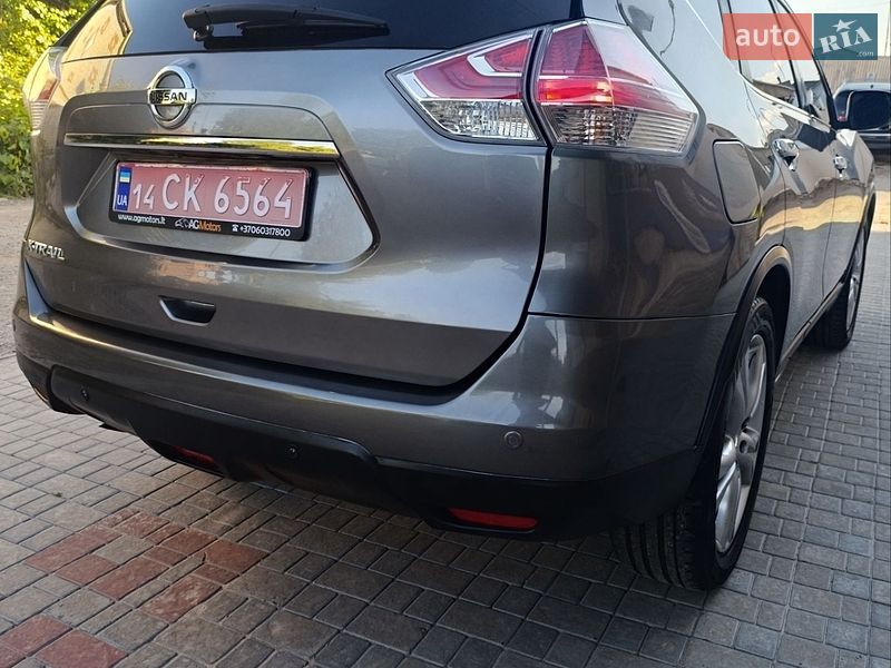 Фото Nissan X-Trail з оголошення AUTO.RIA