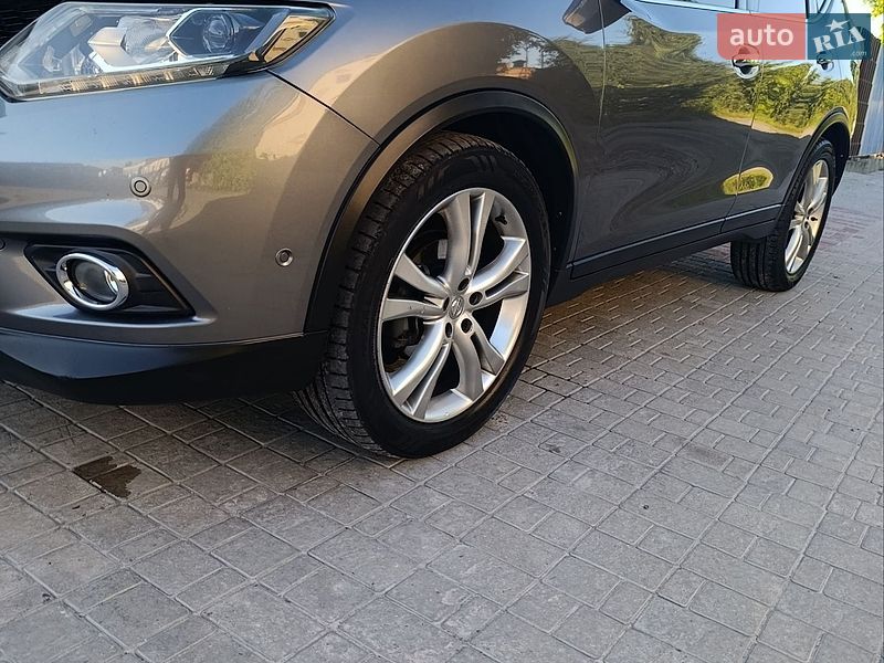 Фото Nissan X-Trail з оголошення AUTO.RIA