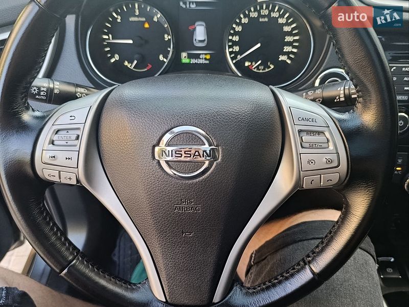 Фото Nissan X-Trail з оголошення AUTO.RIA