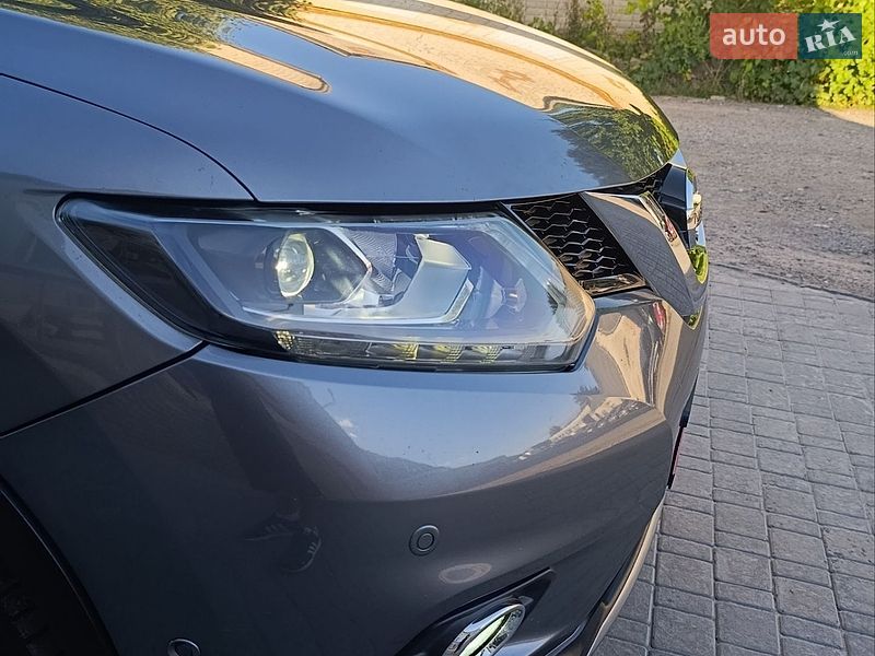 Фото Nissan X-Trail з оголошення AUTO.RIA