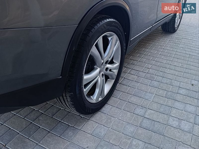 Фото Nissan X-Trail з оголошення AUTO.RIA