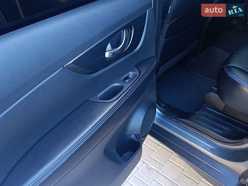 Фото Nissan X-Trail з оголошення AUTO.RIA