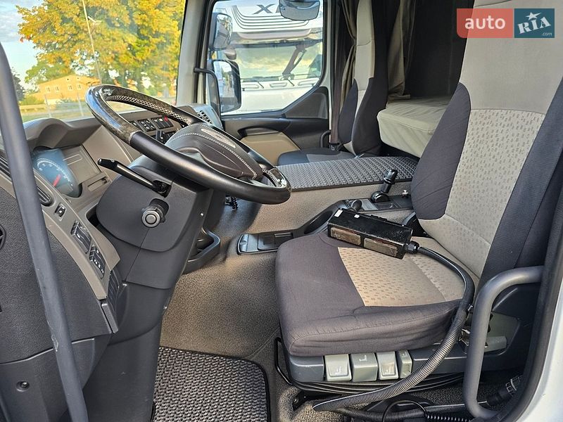 Фото Renault Premium з оголошення AUTO.RIA