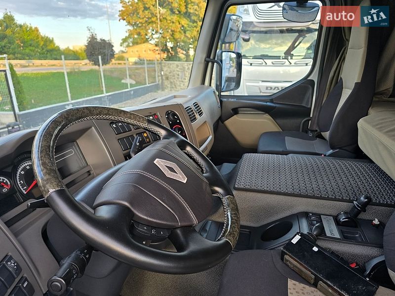 Фото Renault Premium з оголошення AUTO.RIA