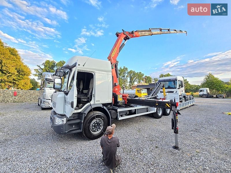 Фото Renault Premium з оголошення AUTO.RIA