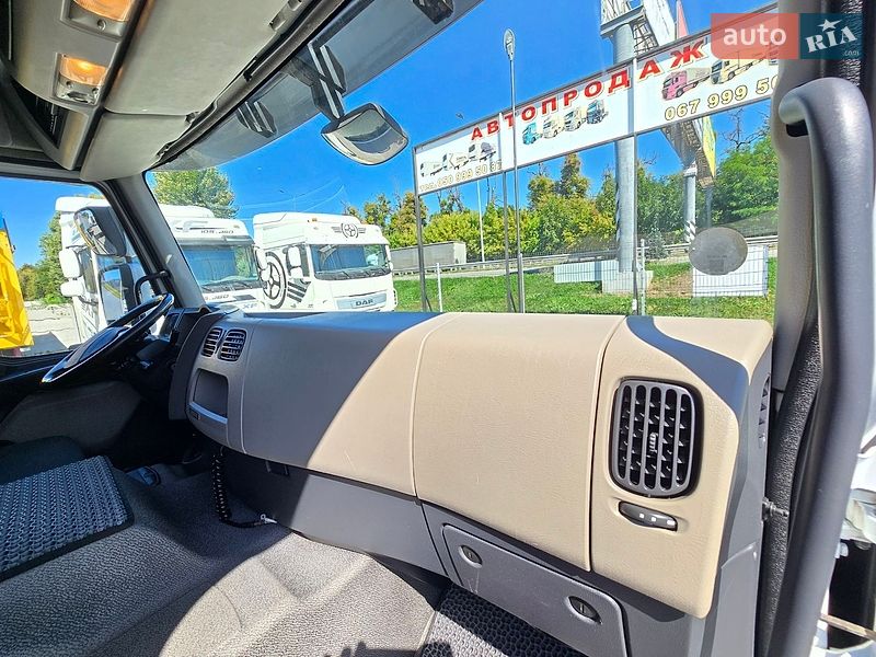 Фото Renault Premium з оголошення AUTO.RIA