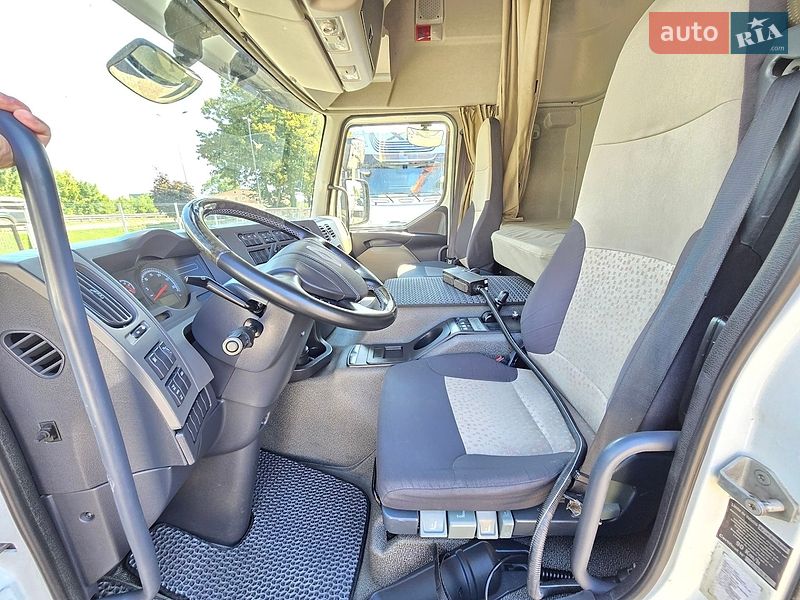 Фото Renault Premium з оголошення AUTO.RIA