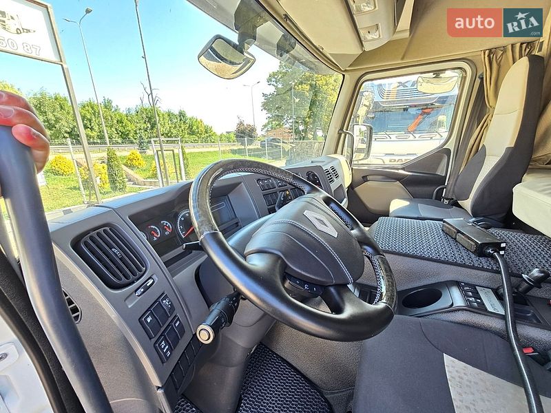 Фото Renault Premium з оголошення AUTO.RIA