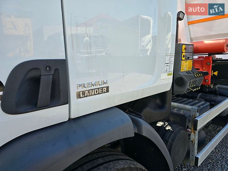 Фото Renault Premium з оголошення AUTO.RIA