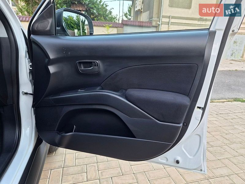 Фото Mitsubishi Outlander XL з оголошення AUTO.RIA