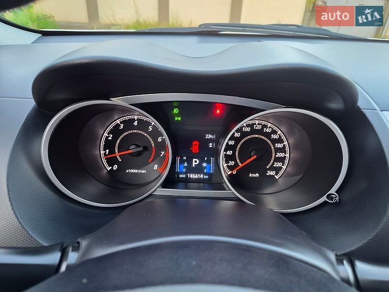 Фото Mitsubishi Outlander XL з оголошення AUTO.RIA