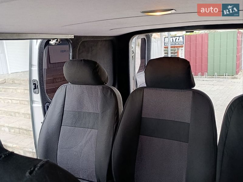 Фото Renault Trafic з оголошення AUTO.RIA