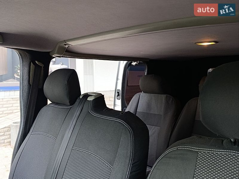 Фото Renault Trafic з оголошення AUTO.RIA