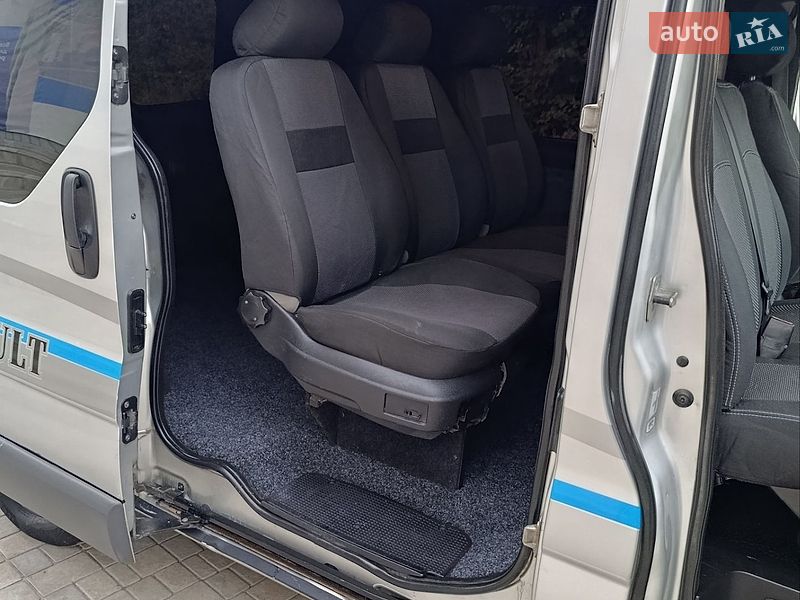 Фото Renault Trafic з оголошення AUTO.RIA