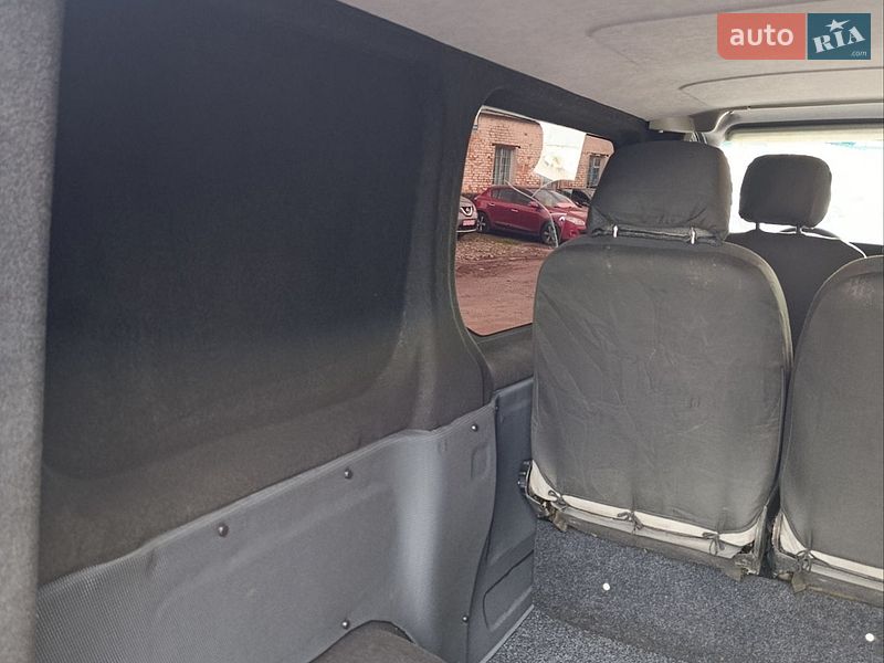 Фото Renault Trafic з оголошення AUTO.RIA