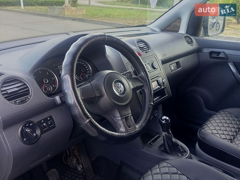 Фото Volkswagen Caddy з оголошення AUTO.RIA