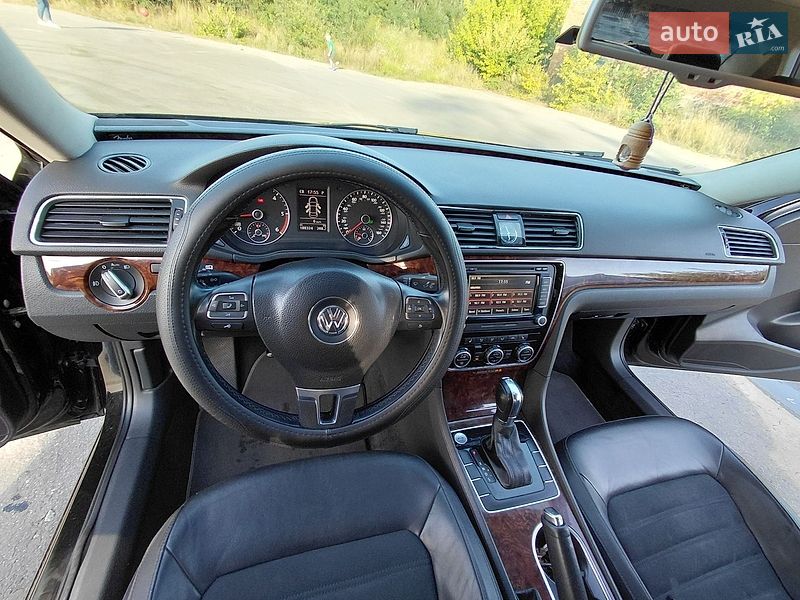 Фото Volkswagen Passat з оголошення AUTO.RIA