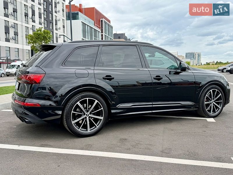 Фото Audi SQ7 з оголошення AUTO.RIA