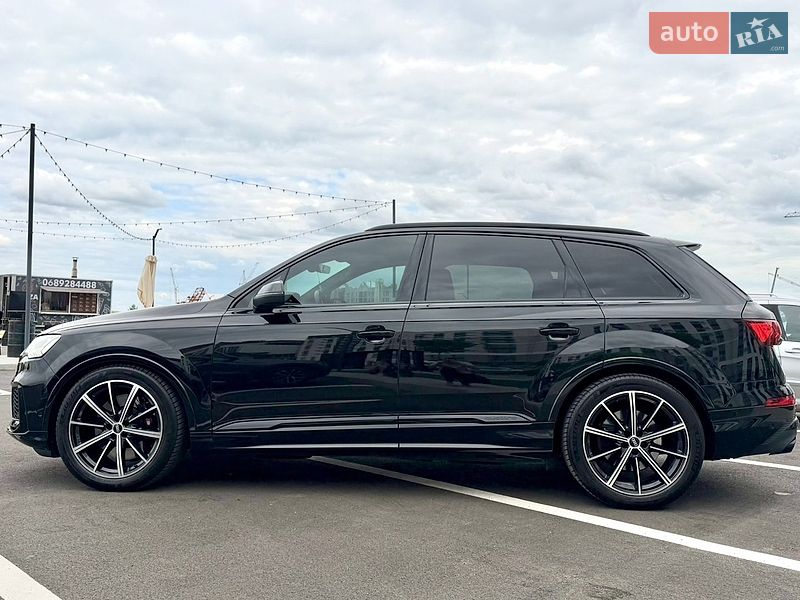 Фото Audi SQ7 з оголошення AUTO.RIA
