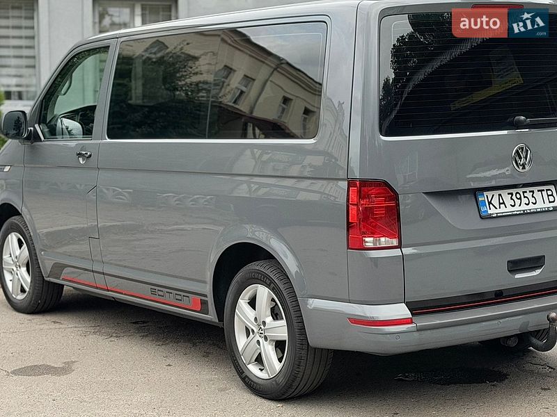 Фото Volkswagen Multivan з оголошення AUTO.RIA