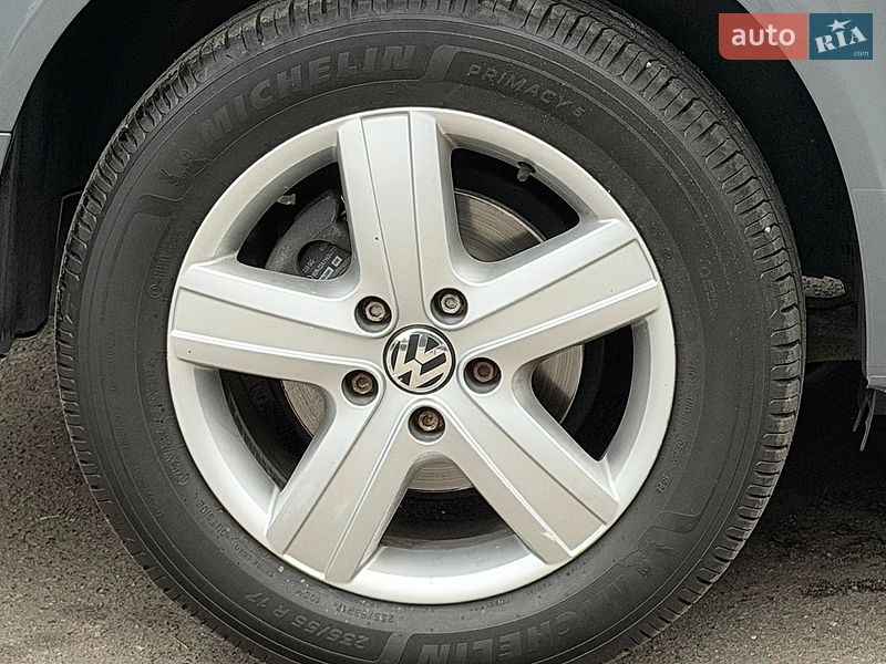 Фото Volkswagen Multivan з оголошення AUTO.RIA