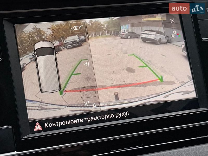 Фото Volkswagen Multivan з оголошення AUTO.RIA