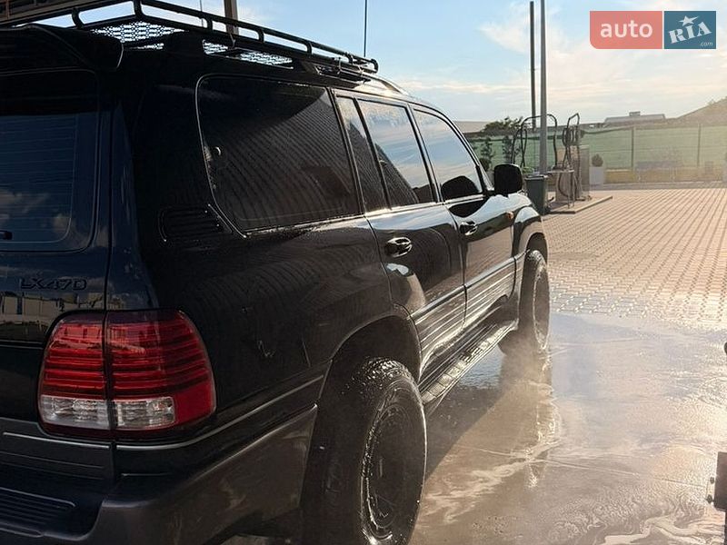 Фото Lexus LX з оголошення AUTO.RIA