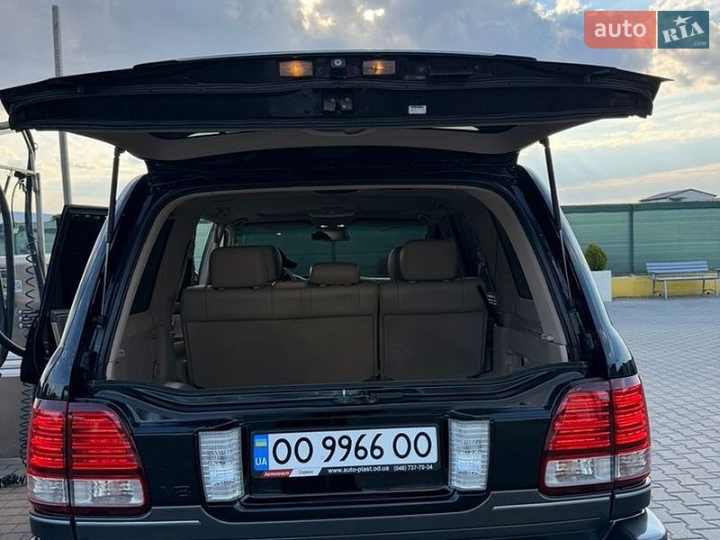 Фото Lexus LX з оголошення AUTO.RIA