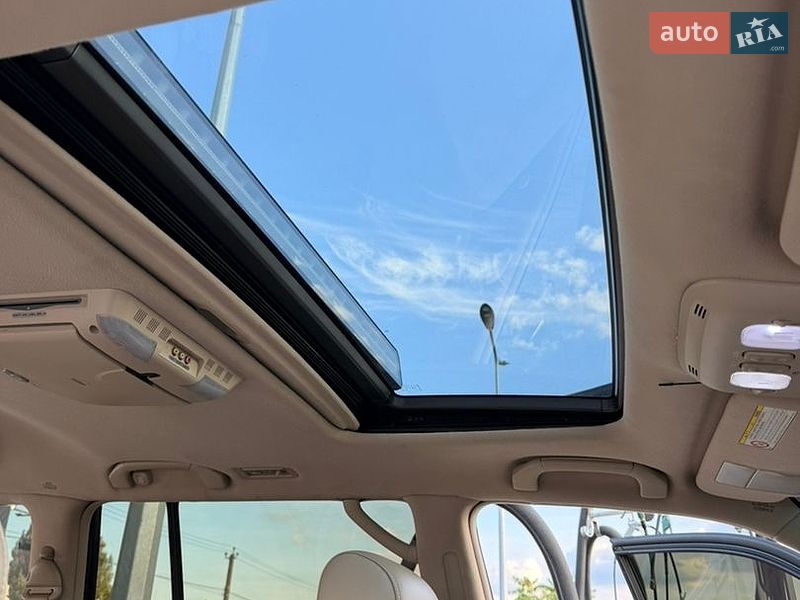 Фото Lexus LX з оголошення AUTO.RIA