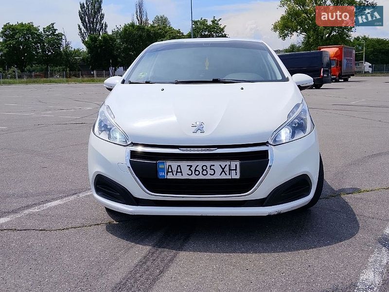 Фото Peugeot 208 з оголошення AUTO.RIA