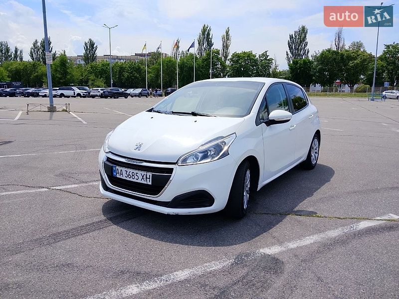 Фото Peugeot 208 з оголошення AUTO.RIA