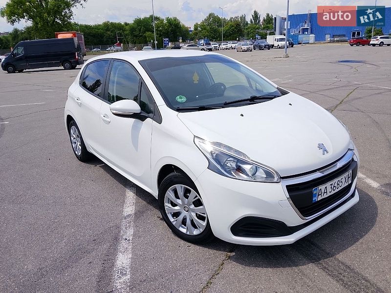 Фото Peugeot 208 з оголошення AUTO.RIA