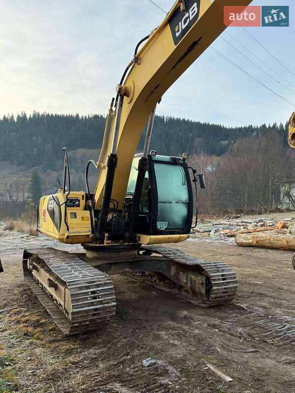 Фото JCB 220 з оголошення AUTO.RIA