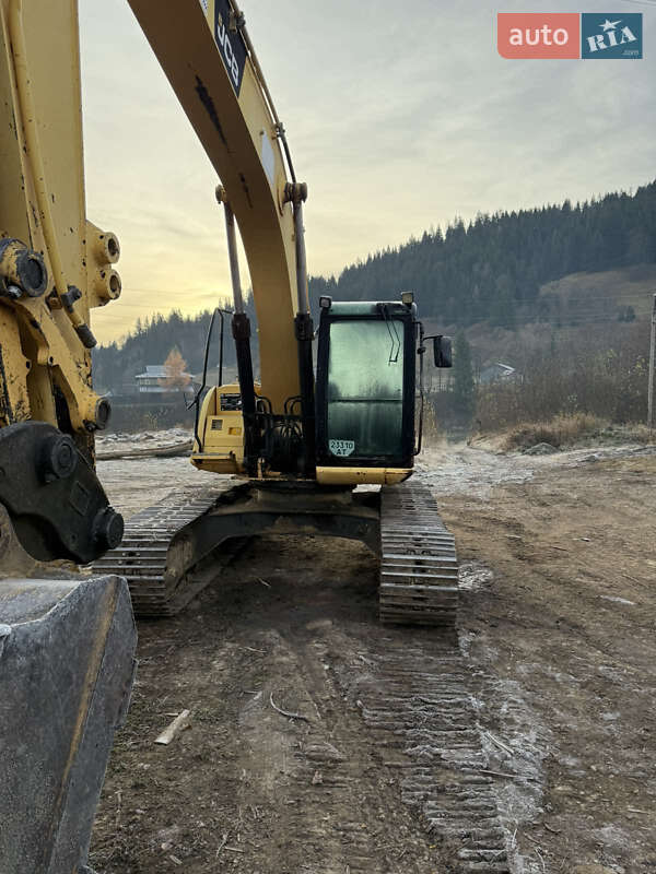 Фото JCB 220 з оголошення AUTO.RIA