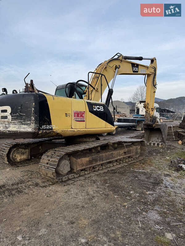 Фото JCB 220 з оголошення AUTO.RIA