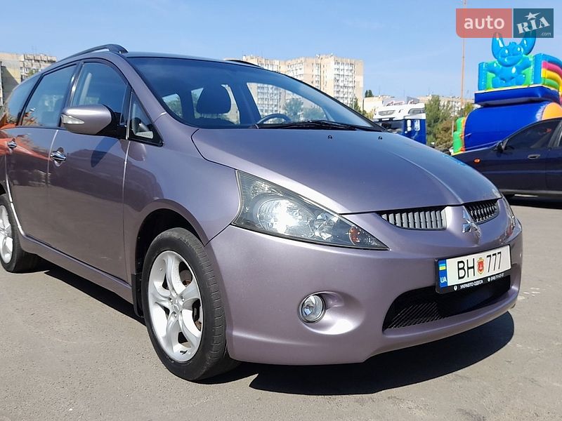 Фото Mitsubishi Grandis з оголошення AUTO.RIA