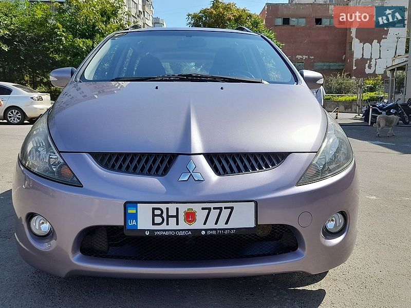 Фото Mitsubishi Grandis з оголошення AUTO.RIA